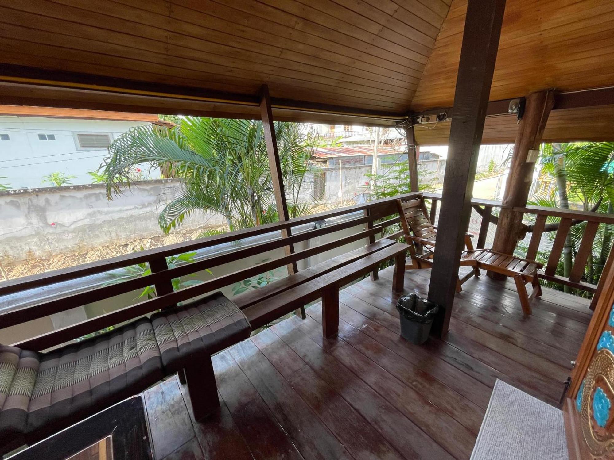 Lungsonhouse Pai Villa Exterior photo